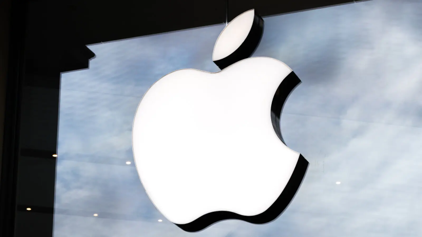 Apple Opens Door to Crypto and NFT Payments on iOS Apps