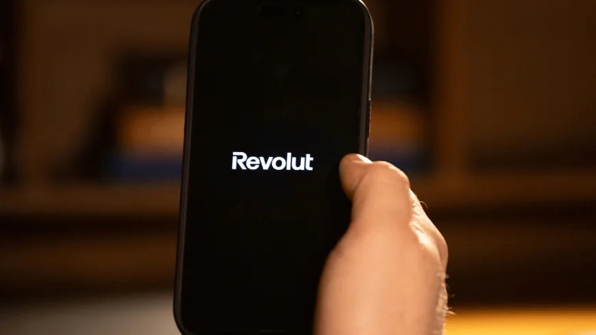 Revolut’s Bold $1.1B Bet: Paris to Become New EU Crypto Powerhouse?